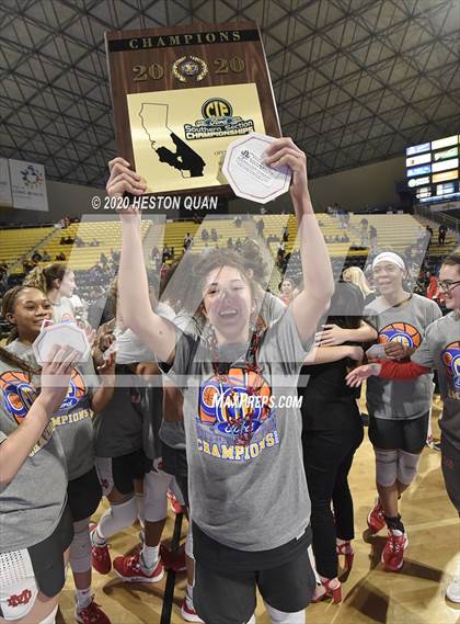 Thumbnail 2 in Mater Dei vs. Windward (CIF-SS Open Division) photogallery.