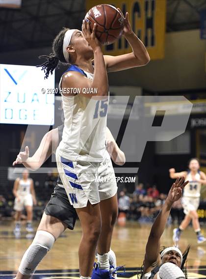 Thumbnail 2 in Mater Dei vs. Windward (CIF-SS Open Division) photogallery.