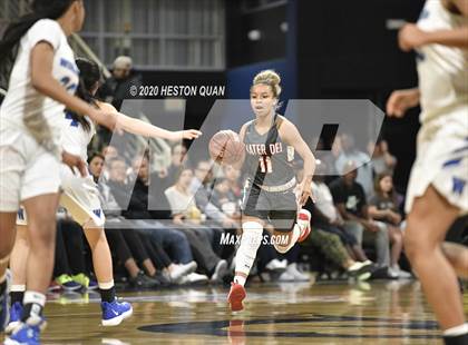 Thumbnail 1 in Mater Dei vs. Windward (CIF-SS Open Division) photogallery.