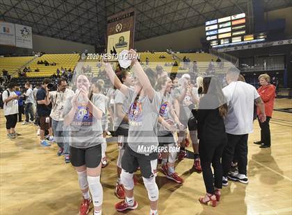 Thumbnail 2 in Mater Dei vs. Windward (CIF-SS Open Division) photogallery.