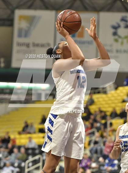 Thumbnail 1 in Mater Dei vs. Windward (CIF-SS Open Division) photogallery.