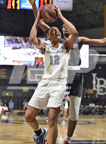 Thumbnail 3 in Mater Dei vs. Windward (CIF-SS Open Division) photogallery.