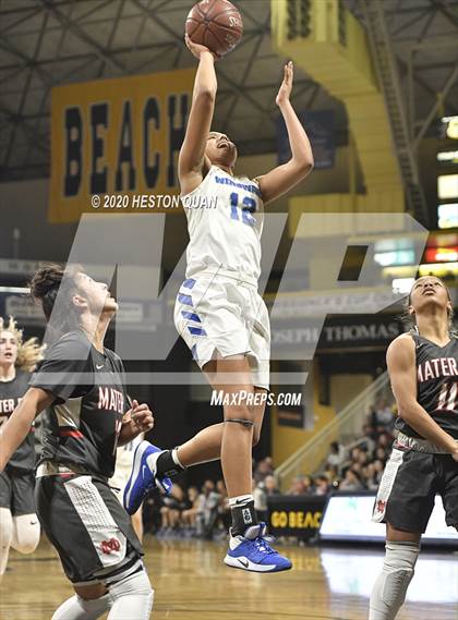Thumbnail 3 in Mater Dei vs. Windward (CIF-SS Open Division) photogallery.