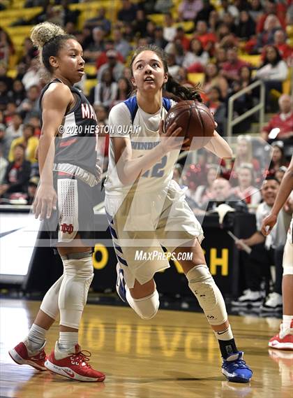 Thumbnail 2 in Mater Dei vs. Windward (CIF-SS Open Division) photogallery.