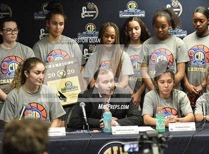 Thumbnail 3 in Mater Dei vs. Windward (CIF-SS Open Division) photogallery.