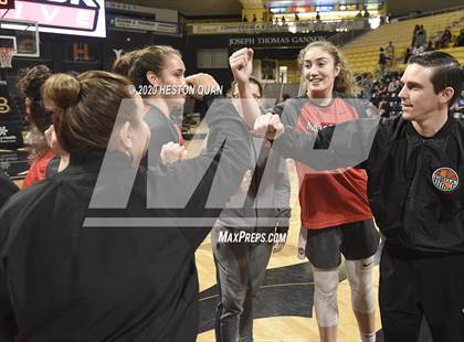 Thumbnail 2 in Mater Dei vs. Windward (CIF-SS Open Division) photogallery.
