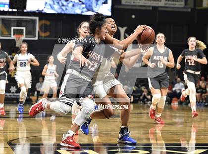 Thumbnail 2 in Mater Dei vs. Windward (CIF-SS Open Division) photogallery.