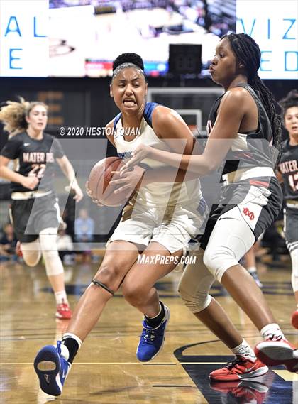 Thumbnail 1 in Mater Dei vs. Windward (CIF-SS Open Division) photogallery.