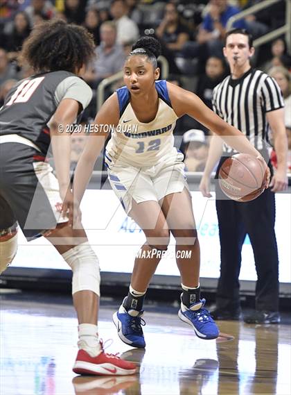 Thumbnail 1 in Mater Dei vs. Windward (CIF-SS Open Division) photogallery.