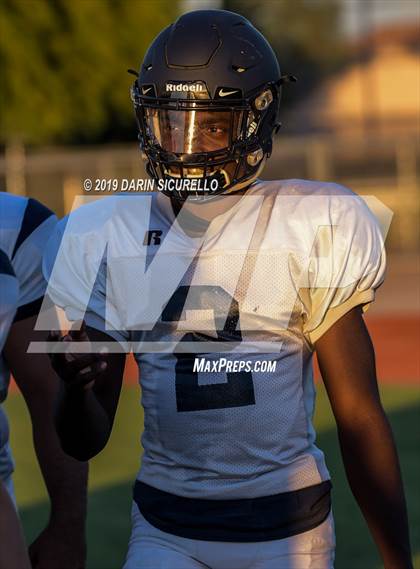 Thumbnail 2 in Skyline vs. Perry (Scrimmage)  photogallery.