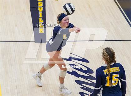 Thumbnail 2 in Mooresville vs. Brownsburg (IHSAA 4A Sectional) photogallery.