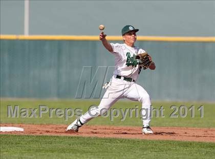 Thumbnail 2 in Sonora @ Manteca photogallery.