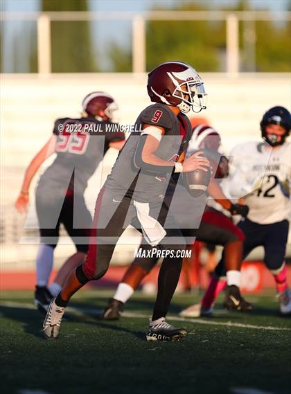 Thumbnail 2 in Inderkum @ Woodcreek photogallery.
