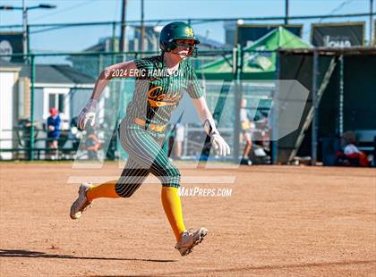 Thumbnail 2 in Mira Costa vs. St. John's photogallery.