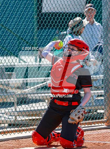 Thumbnail 1 in Mira Costa vs. St. John's photogallery.