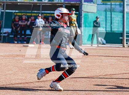 Thumbnail 2 in Mira Costa vs. St. John's photogallery.