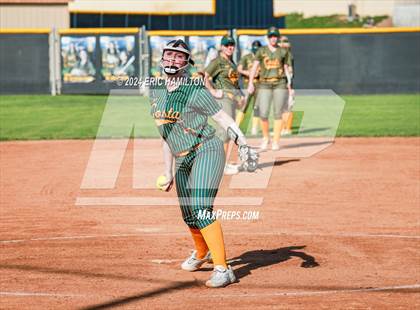 Thumbnail 1 in Mira Costa vs. St. John's photogallery.