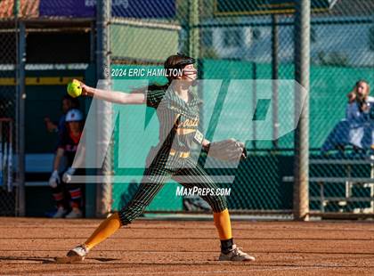 Thumbnail 1 in Mira Costa vs. St. John's photogallery.