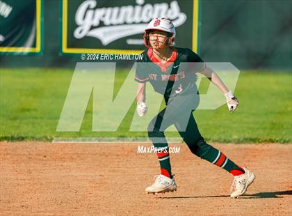 Thumbnail 3 in Mira Costa vs. St. John's photogallery.