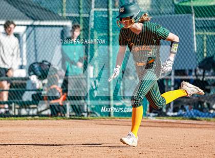 Thumbnail 2 in Mira Costa vs. St. John's photogallery.