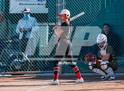 Thumbnail 3 in Mira Costa vs. St. John's photogallery.