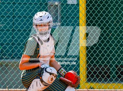 Thumbnail 3 in Mira Costa vs. St. John's photogallery.