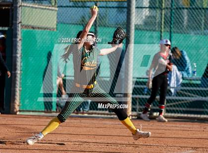 Thumbnail 3 in Mira Costa vs. St. John's photogallery.