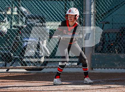 Thumbnail 3 in Mira Costa vs. St. John's photogallery.