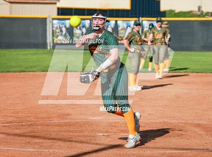 Thumbnail 1 in Mira Costa vs. St. John's photogallery.