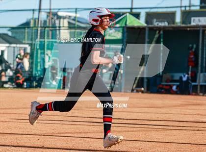 Thumbnail 2 in Mira Costa vs. St. John's photogallery.