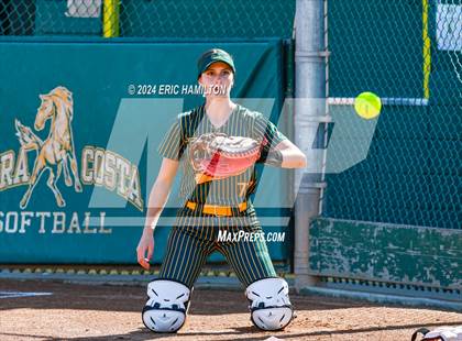 Thumbnail 2 in Mira Costa vs. St. John's photogallery.