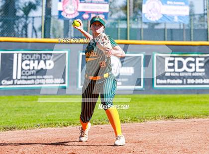 Thumbnail 2 in Mira Costa vs. St. John's photogallery.