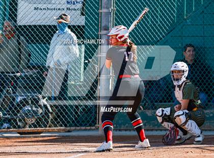 Thumbnail 2 in Mira Costa vs. St. John's photogallery.