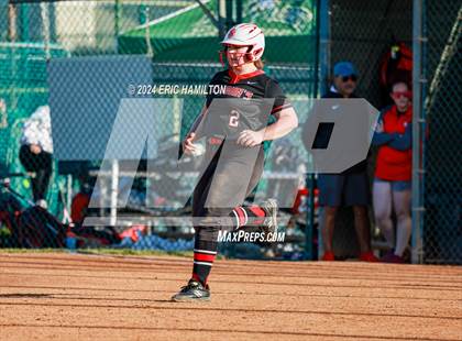 Thumbnail 2 in Mira Costa vs. St. John's photogallery.