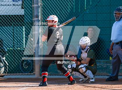 Thumbnail 2 in Mira Costa vs. St. John's photogallery.