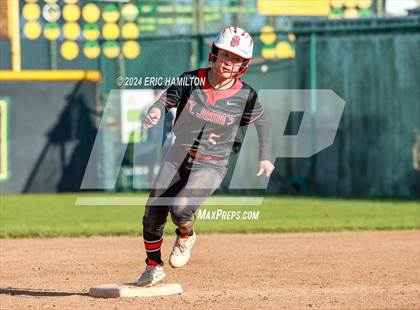 Thumbnail 3 in Mira Costa vs. St. John's photogallery.