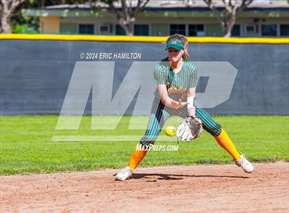 Thumbnail 2 in Mira Costa vs. St. John's photogallery.