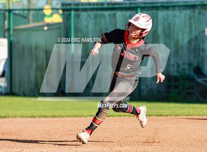 Thumbnail 2 in Mira Costa vs. St. John's photogallery.