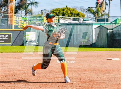 Thumbnail 3 in Mira Costa vs. St. John's photogallery.