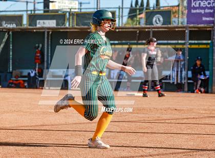 Thumbnail 2 in Mira Costa vs. St. John's photogallery.