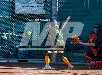 Thumbnail 1 in Mira Costa vs. St. John's photogallery.