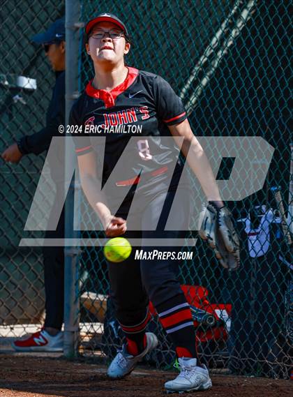 Thumbnail 2 in Mira Costa vs. St. John's photogallery.