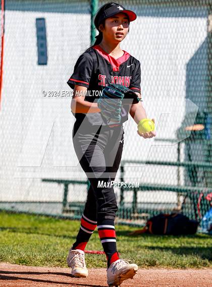 Thumbnail 1 in Mira Costa vs. St. John's photogallery.