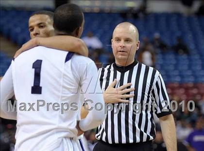 Thumbnail 1 in Vista del Lago vs. Sacramento (CIF SJS D3 Final) photogallery.