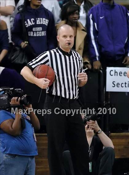 Thumbnail 3 in Vista del Lago vs. Sacramento (CIF SJS D3 Final) photogallery.