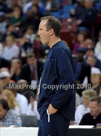 Thumbnail 3 in Vista del Lago vs. Sacramento (CIF SJS D3 Final) photogallery.