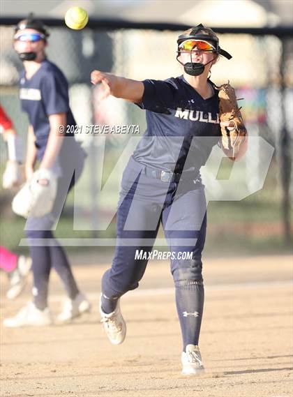 Thumbnail 1 in Mullen @ Eaglecrest photogallery.