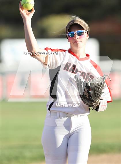 Thumbnail 2 in Mullen @ Eaglecrest photogallery.