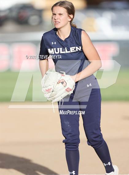 Thumbnail 3 in Mullen @ Eaglecrest photogallery.