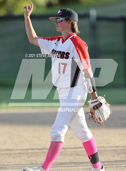 Thumbnail 3 in Mullen @ Eaglecrest photogallery.